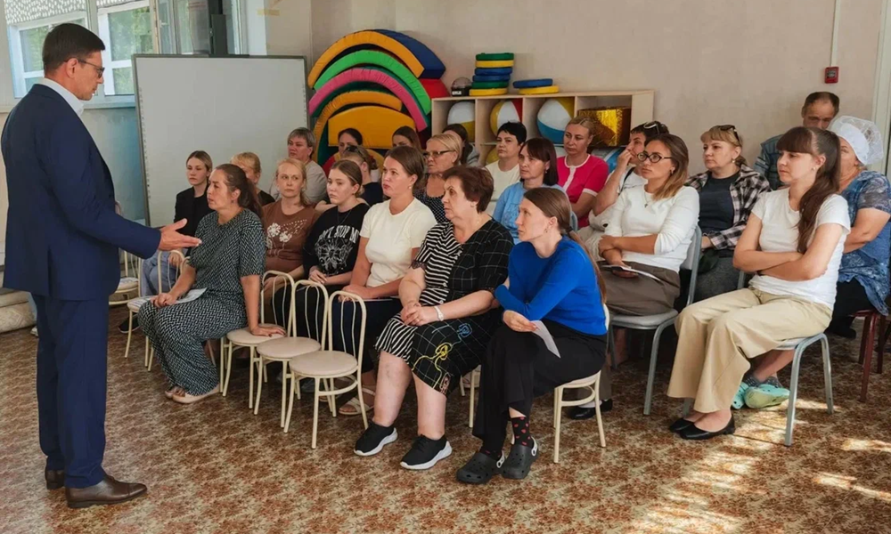 В омском детском саду № 81 ищут решение проблемы нехватки кадров через целевое обучение
