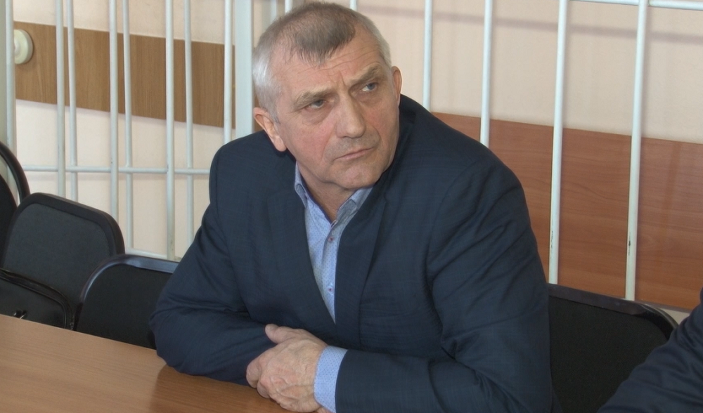 Обе стороны обжалуют приговор экс-главного пристава Витрука