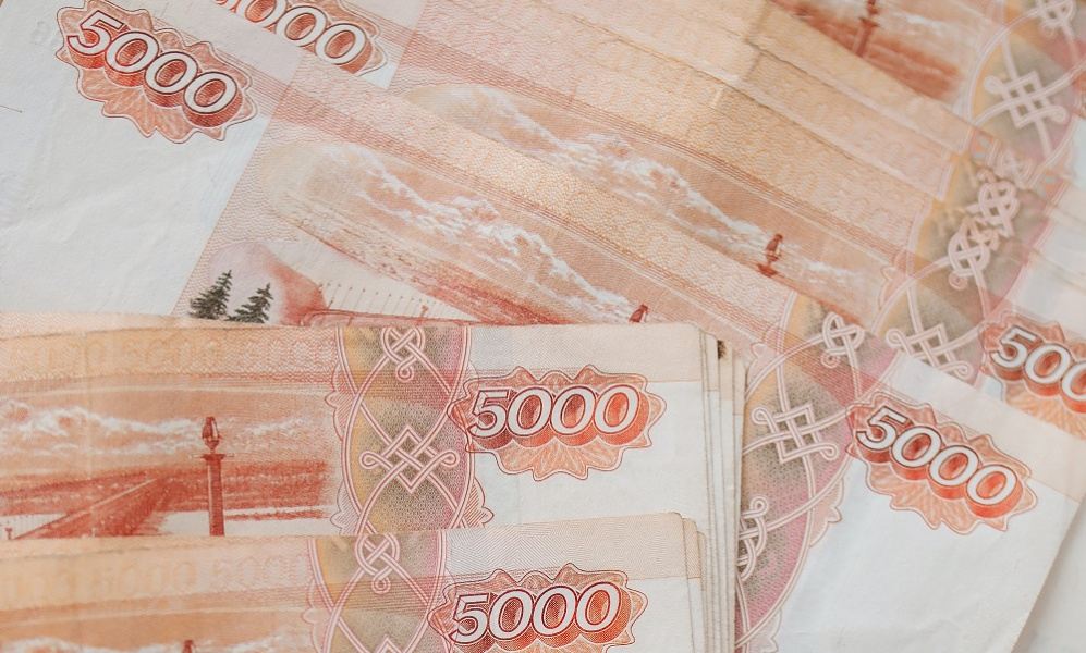 Художественного руководителя омского «Пятого театра» обвиняют во взятках на 4 млн рублей 