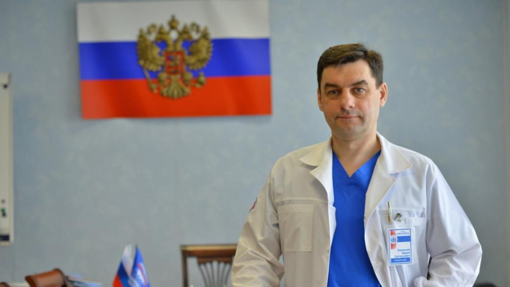 Главврач КМХЦ Вадим Бережной рассказал об эвакуации раненых жителей Донбасса в Омск