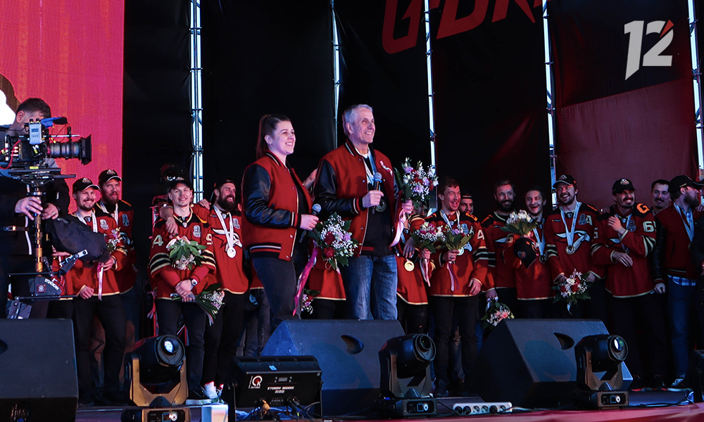 На новой форме «Авангарда» появились золото и секретная надпись