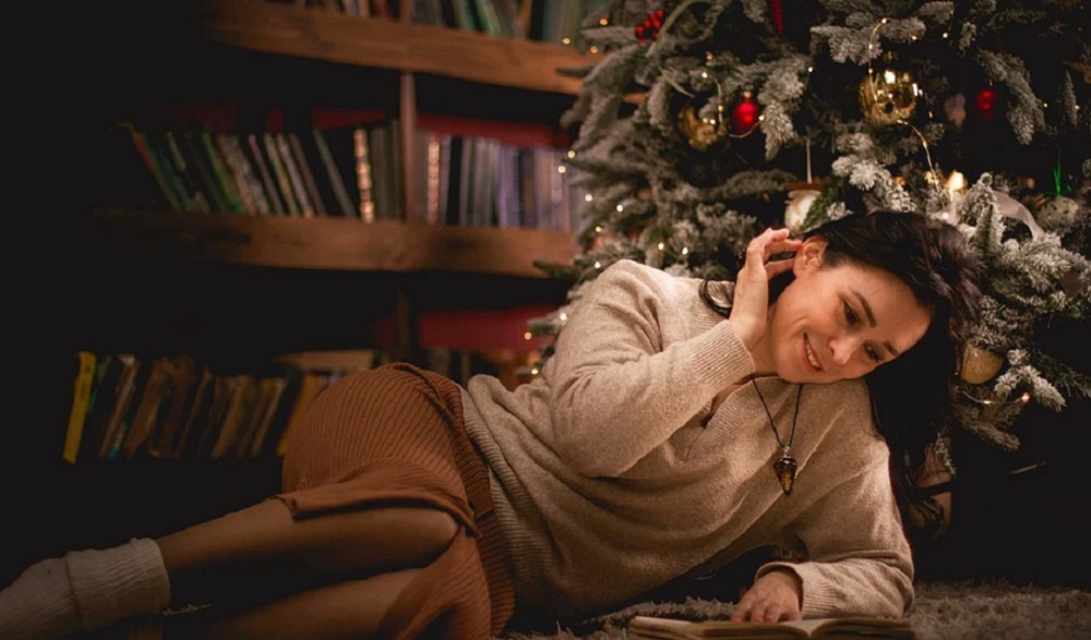 Омичи могут получить подарки за новогодние истории