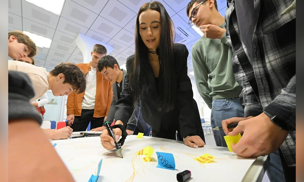 Студенты ОмГТУ встретились с экспертами «Демографического десанта»