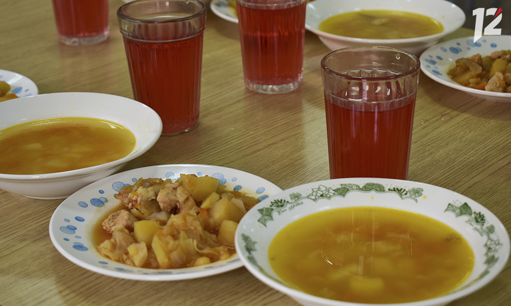 Омский Роспотребнадзор подвёл итоги проверки столовых в детских садах, школах и больницах 