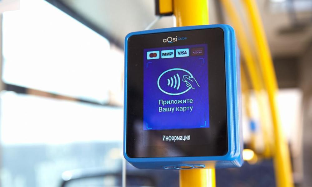 В Омске отменили закупку по контролю за оплатой проезда в автобусах