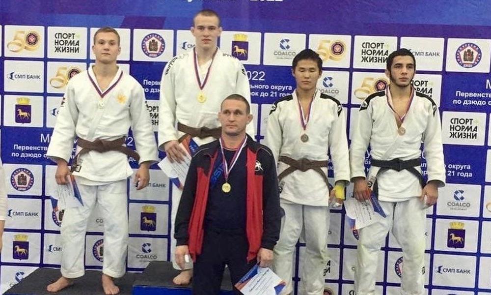 Омские дзюдоисты завоевали 4 медали на первенстве Сибири 