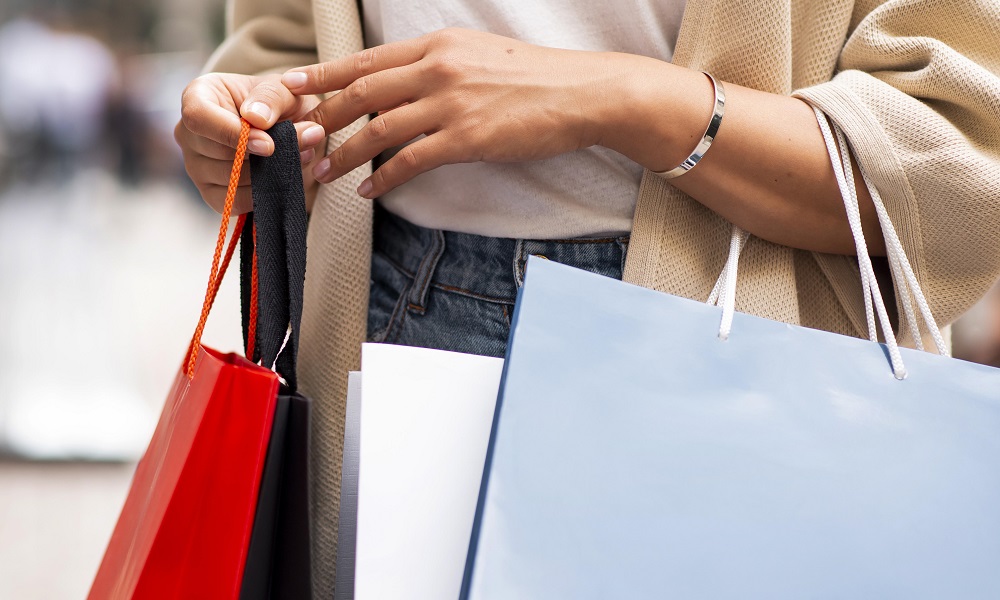 Омичи рассказали о самых неудачных покупках в 2023 году