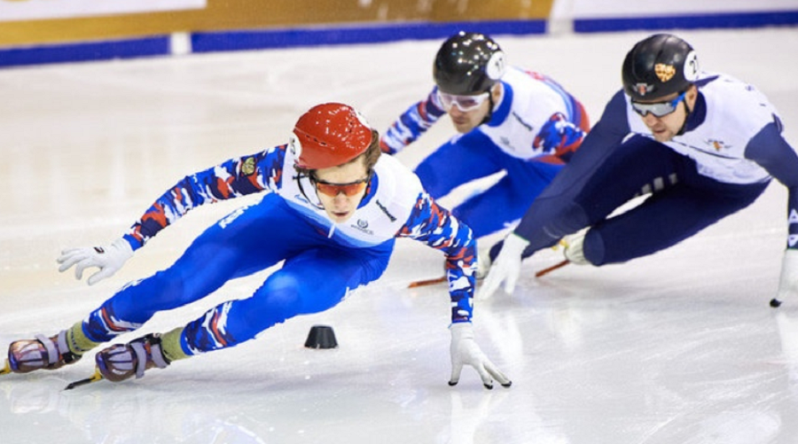 Омич успешно выступил на чемпионате Европы по шорт-треку