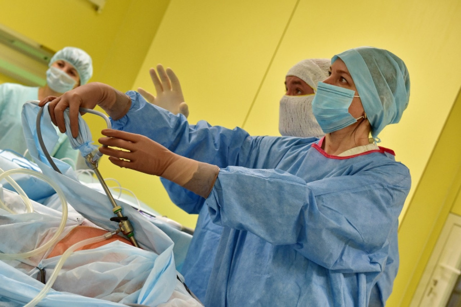 Омские онкологи получили оборудование для проведения уникальных исследований