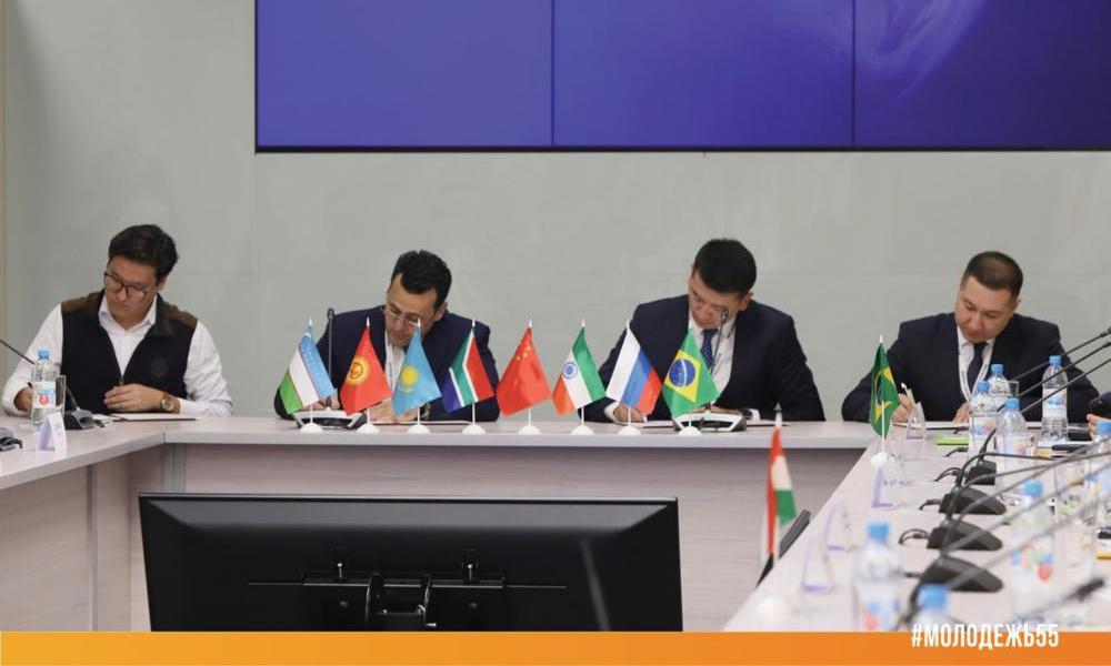 В Омске проходит первая Международная акселерационная программа «Бизнес-инкубатор БРИКС»