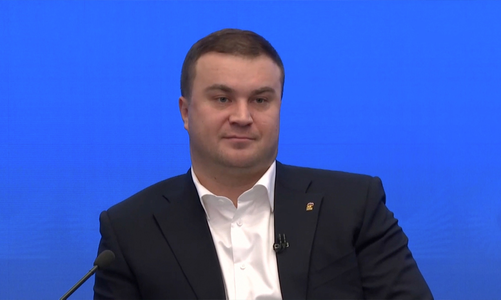 Виталий Хоценко вошёл в топ-20 самых популярных губернаторов в соцсетях по итогам 2025 года