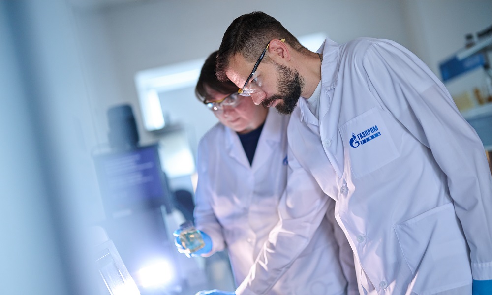 Сотрудник «Газпромнефть-СМ» создал уникальное учебное пособие для разработчиков индустриальных масел