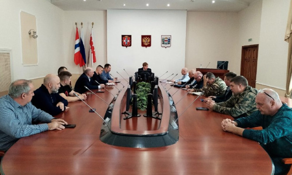 В администрации Омска представители патриотических клубов обсудили совместную работу по патриотическому воспитанию молодёжи