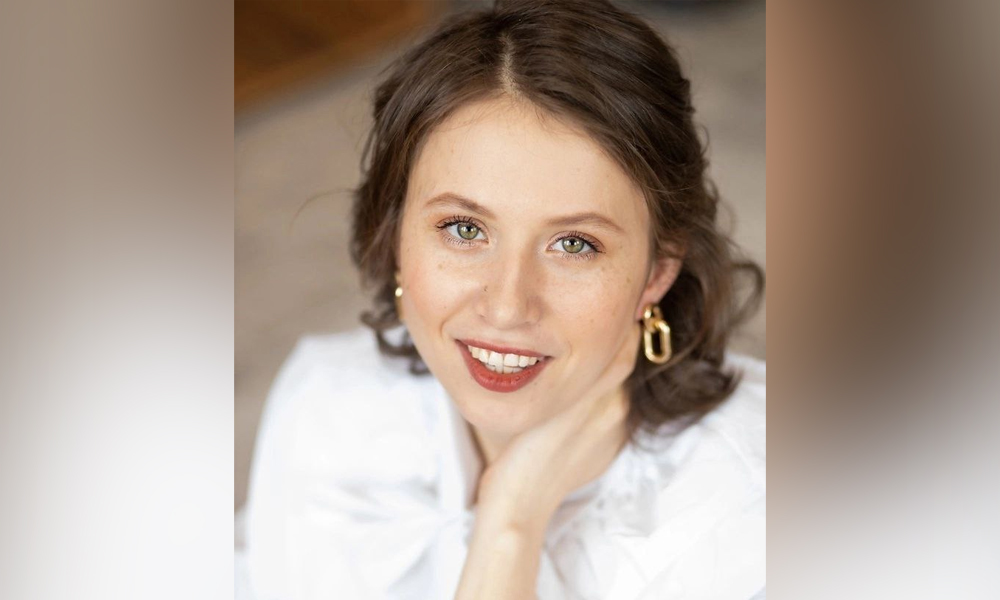 Кристина Диннер поздравила омича, который прошёл в финал проекта «Хор Первых»