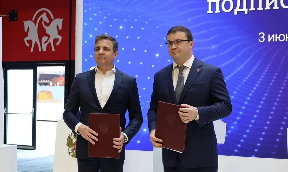 Виталий Хоценко подписал на ПМЭФ соглашение о модернизации омских предприятий на 2,9 миллиарда рублей