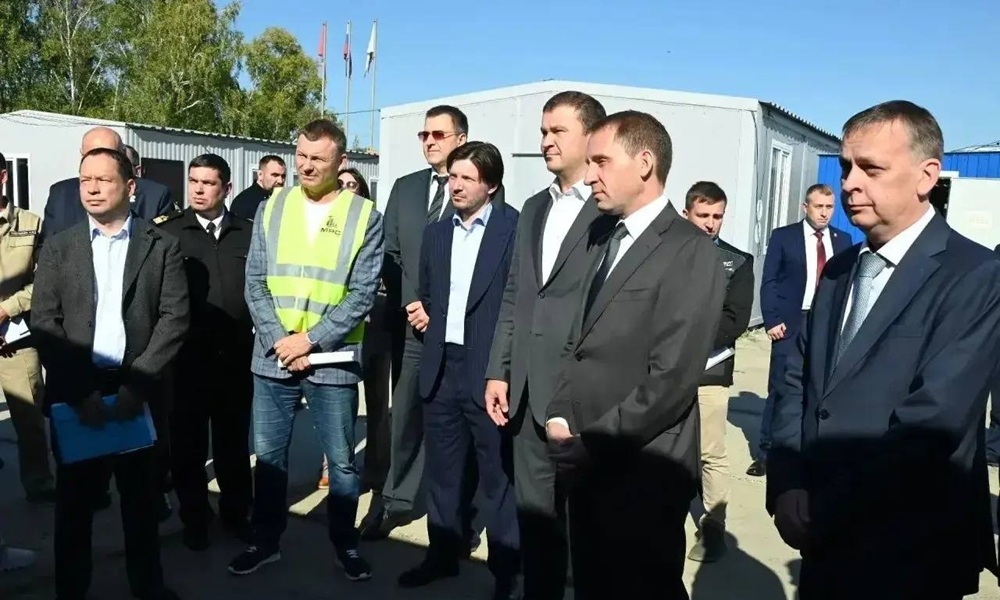 Виталий Хоценко и Александр Козлов осмотрели площадку строящегося Красногорского гидроузла