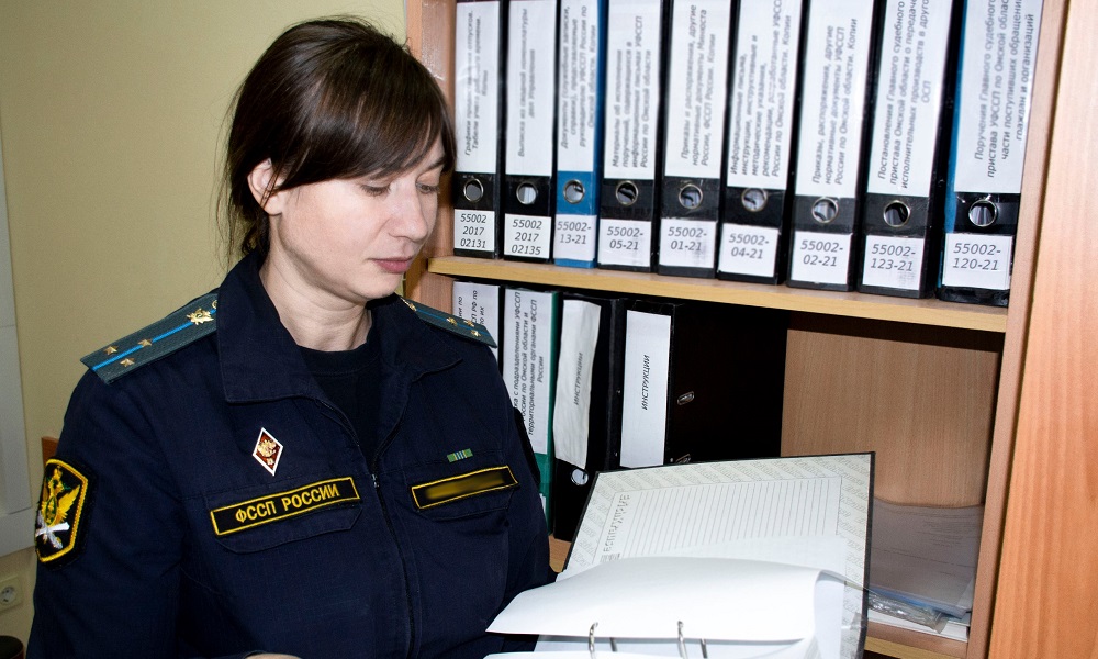 Медицинская клиника выплатила омичке 322 тысячи рублей за некачественные услуги