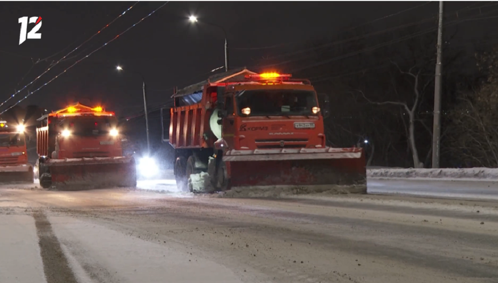 Для обработки городских дорог в Омске закупят 7 тысяч тонн соли