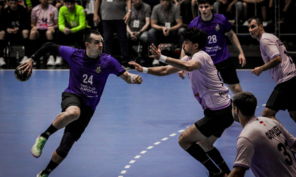 Омский «Скиф» провёл первый матч в Суперлиге против «Чеховских медведей»