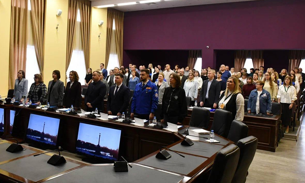 В Омской области обсудили итоги летней оздоровительной кампании