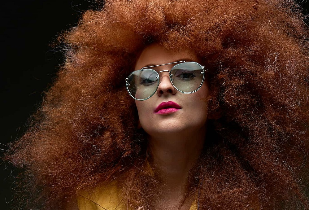 О весенних трендах в макияже, причёсках и одежде омичам рассказала стилист-визажист Яна Брыш