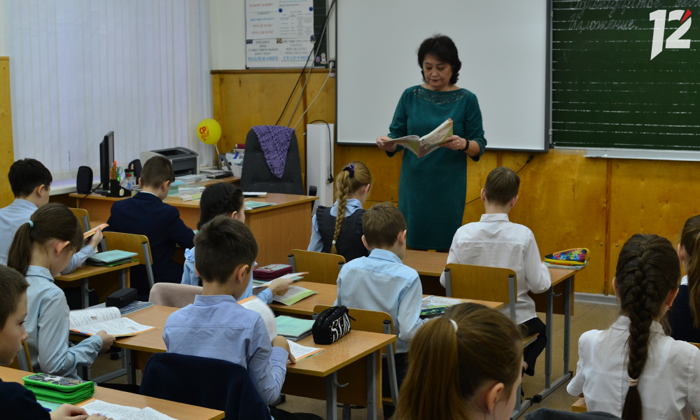 Преподавателей и учителей чаще других спрашивают об образовании на собеседованиях