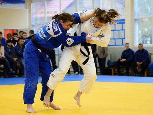 Омские дзюдоисты завоевали награды чемпионата СФО