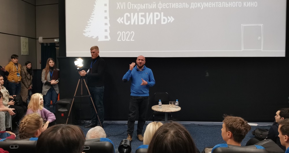 «Спасибо за слёзы»: омичей не оставил равнодушными фильм Андрея Кончаловского «Человек неунывающий»