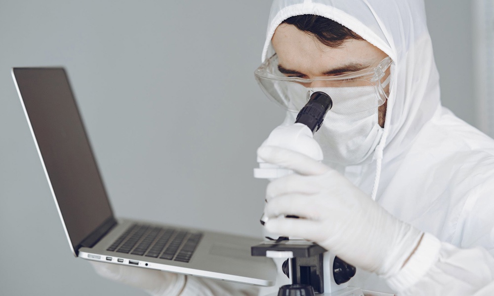 Александр Бурков рассказал, что у Омского региона огромный научный потенциал