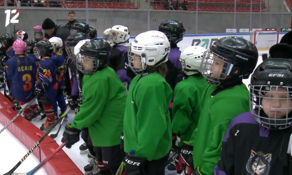 «Мы понимаем, что хоккей сегодня идёт вперёд»: Константин Будкаев и Кирилл Алексеев рассказали о подготовке игроков на базе хоккейной академии «Авангард» 