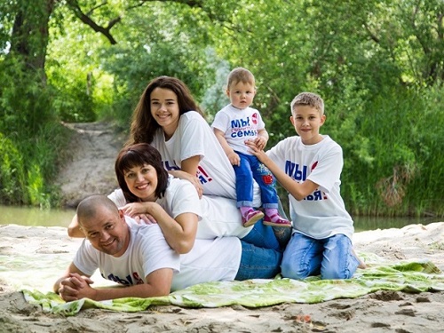 Молодые семьи Омска зовут на "Заставу Ермака"