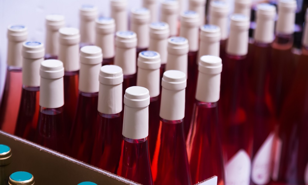 В Омске ограничат продажу алкоголя в новогодние праздники