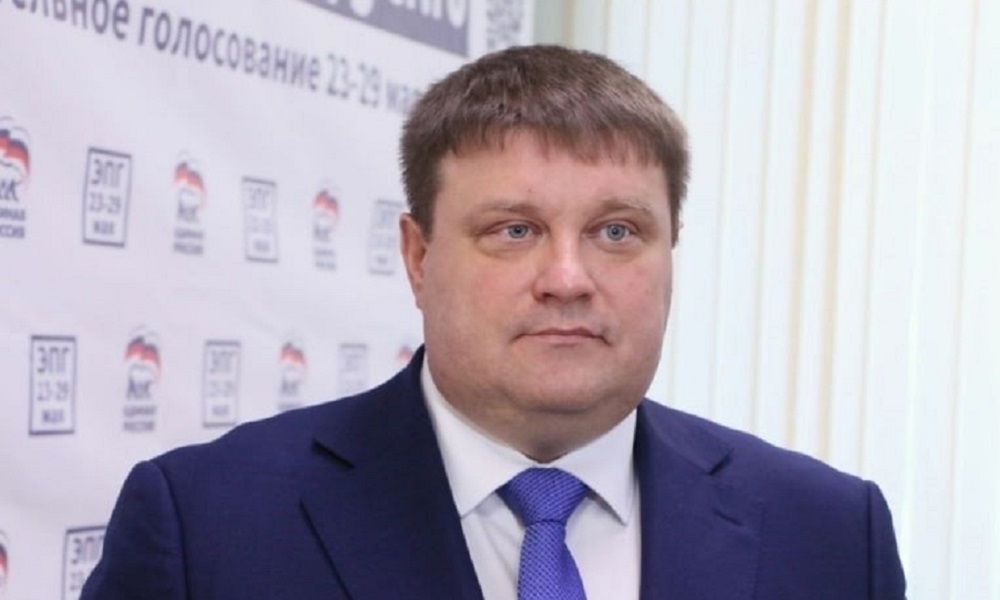 Из Омска отправили гуманитарный груз