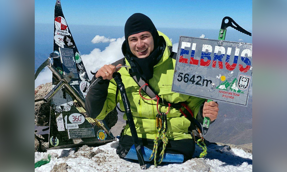 О выжившем при обрушении казармы десантнике планируют снять фильм