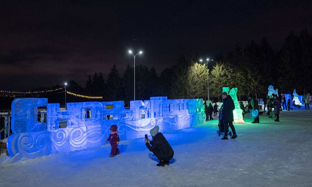 ОНПЗ стал лучшим среди промышленных предприятий в смотре-конкурсе новогоднего оформления города