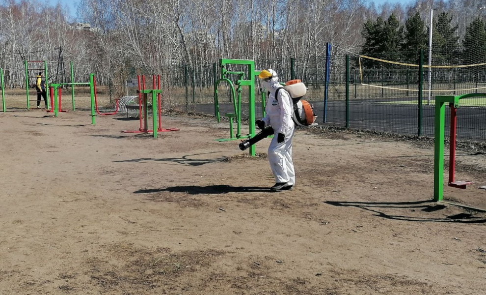  Из-за противоклещевой обработки омичей просят не ходить в скверы до конца недели