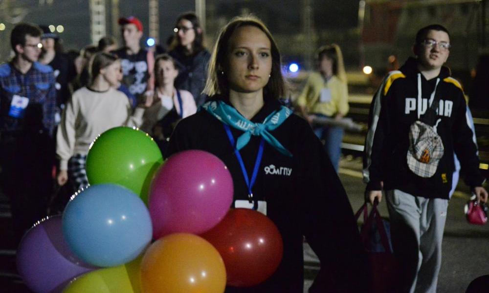 Школьники из ЛНР прибыли в Омск на третью Университетскую смену 