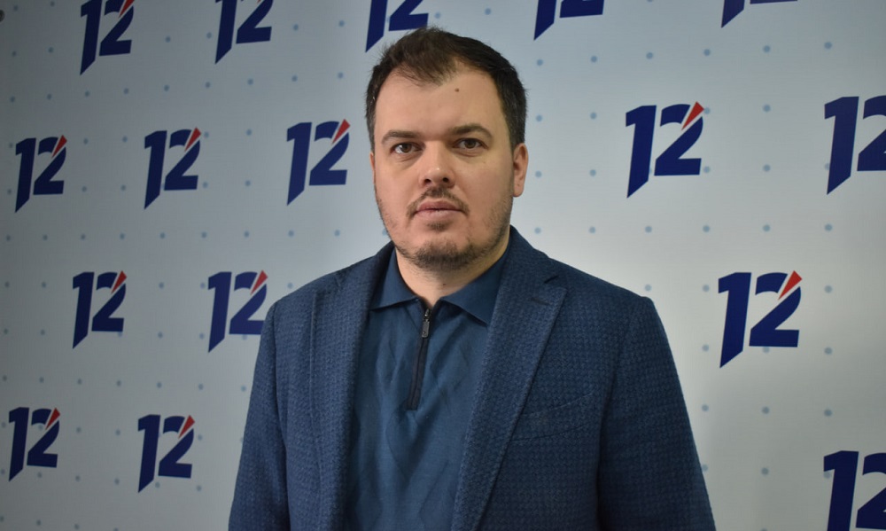 Гендиректор 12 канала Артём Серов прокомментировал своё попадание в санкционный список Зеленского 