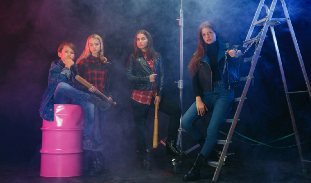 Запрещено причинять боль и использовать опасный реквизит: в России приняли ГОСТ на проведение детских квестов