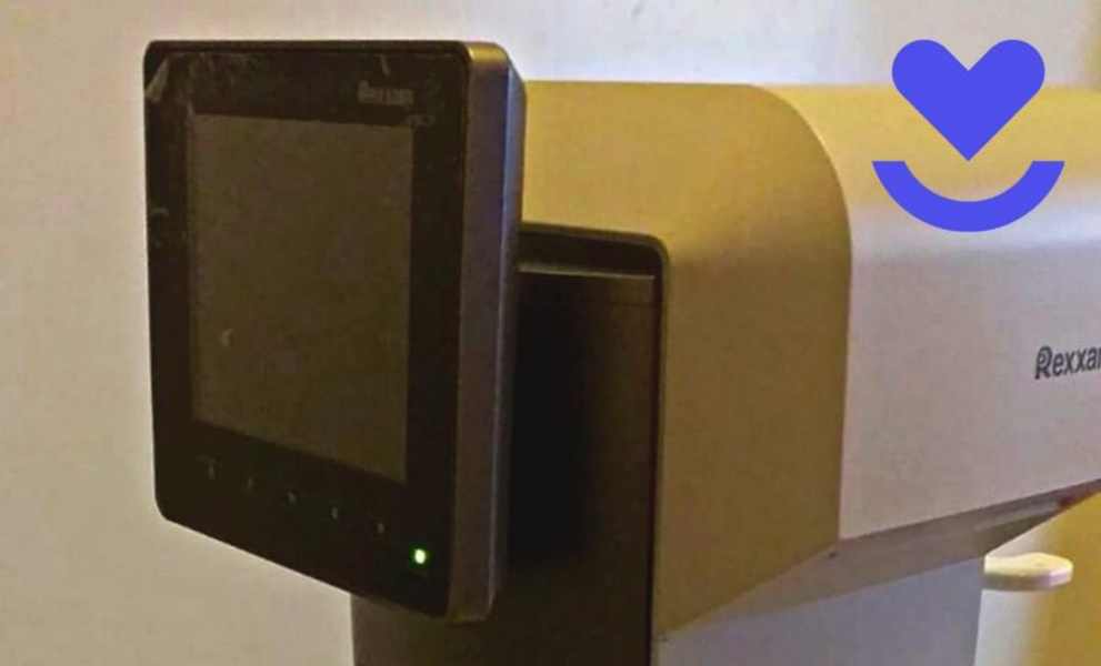 Омские офтальмологи получили высокотехнологичное японское оборудование