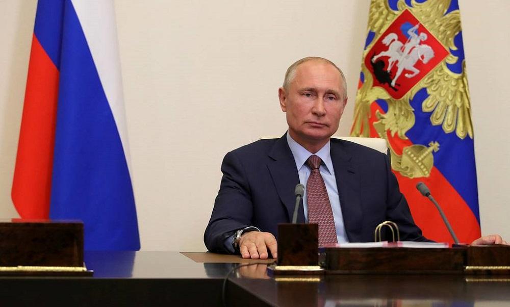 В Кремле прокомментировали возможную отставку Путина