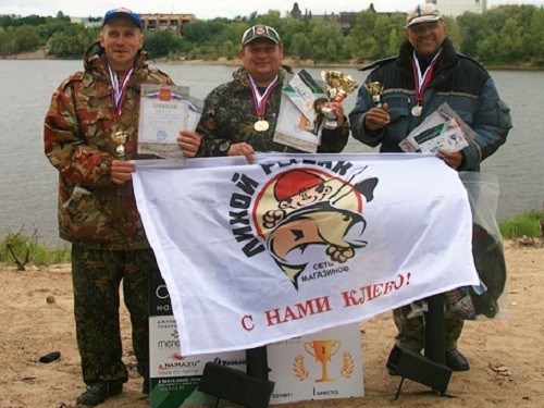 В омских соревнованиях по рыболовному спорту победили ишимцы