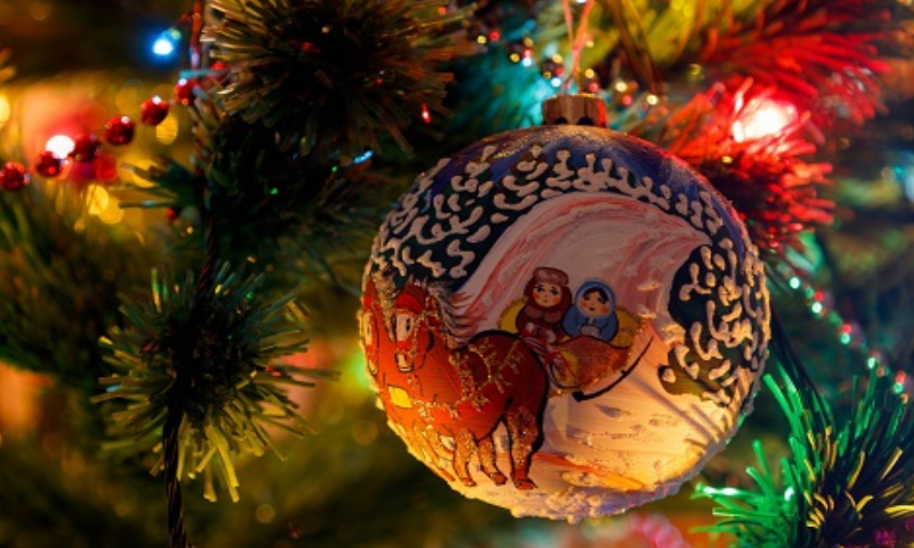 Из-за пандемии в Омске отменили Губернаторскую ёлку