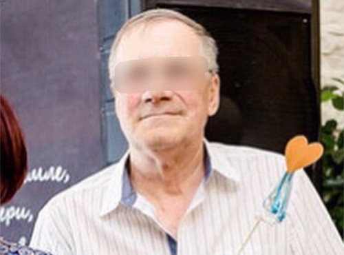 Рабочий омской организации "Спортивный город" жестоко избил дедушку