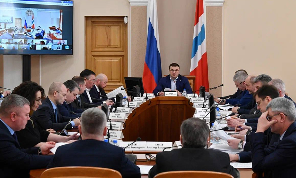 Виталий Хоценко провёл заседание штаба по газификации Омской области