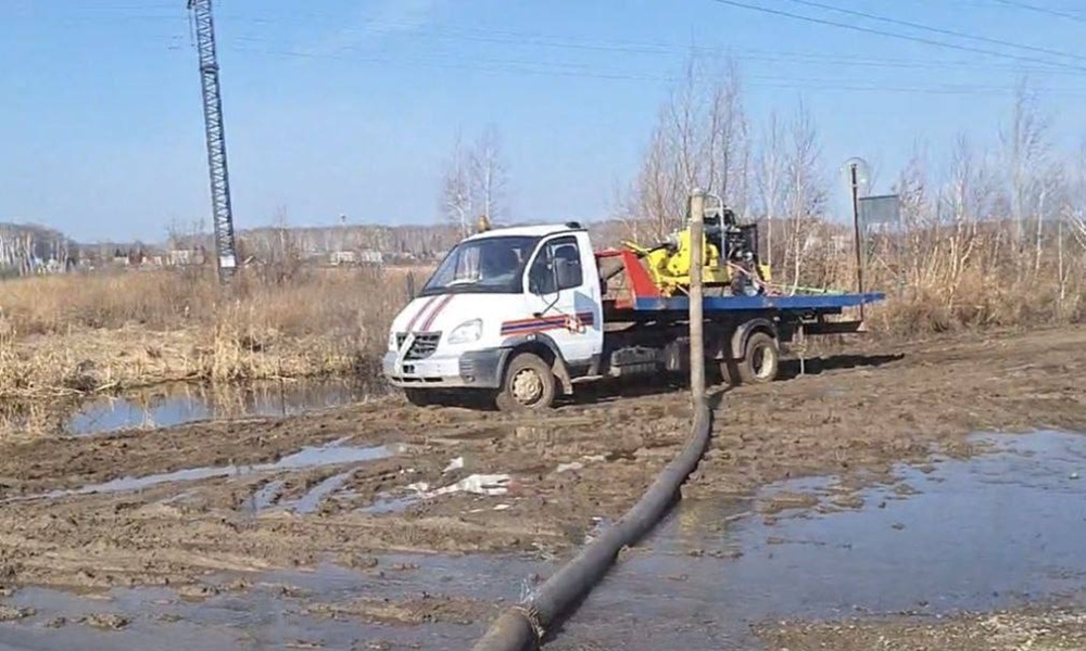В Осташково наблюдается снижение уровня поверхностных вод