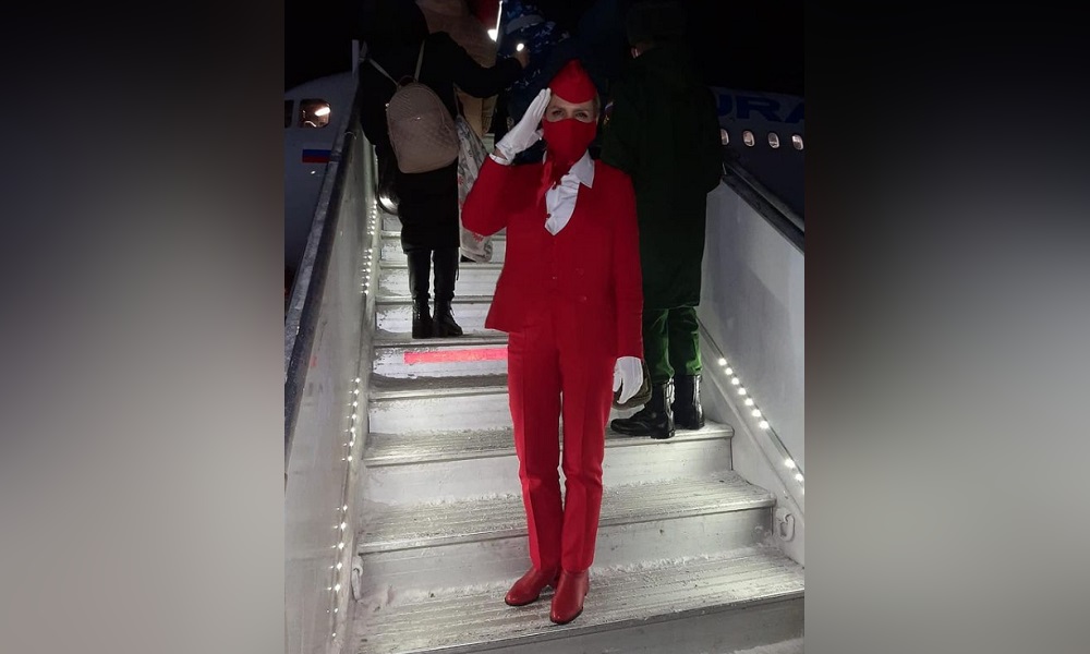 «Мечта осуществилась»: омская кондуктор-стюардесса Наталья Перешивка опубликовала фото из самолёта