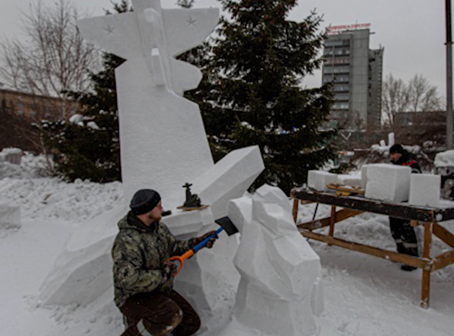 "Мирное небо" омича покорило новосибирцев