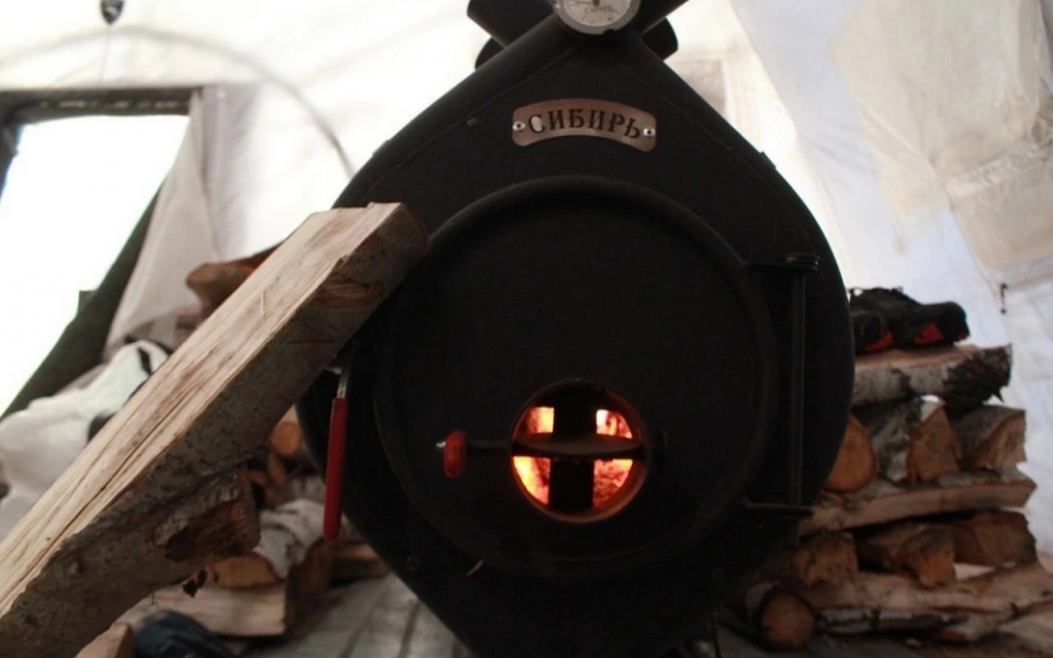 В Омске в холода открыли пункт для обогрева бездомных