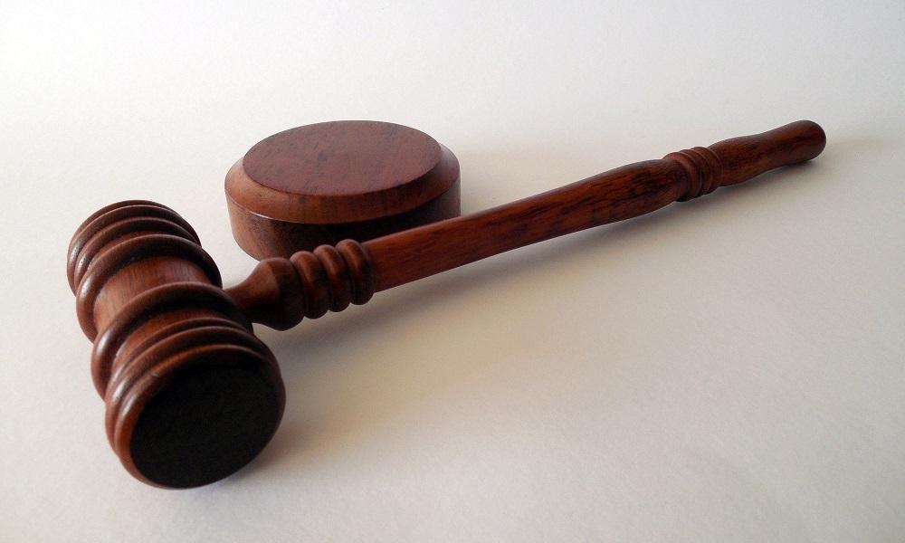 Двум омичкам грозит тюремный срок до семи лет за незаконную помощь мигрантам